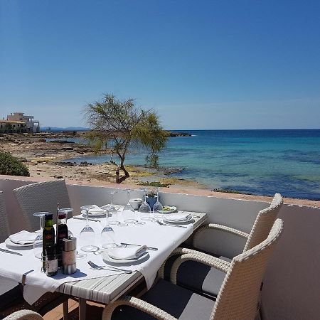 Hostal Restaurante Playa Colonia de Sant Jordi Екстер'єр фото