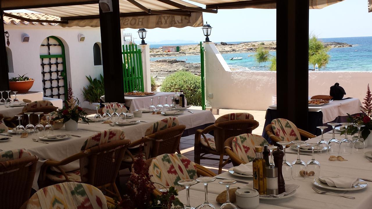 Hostal Restaurante Playa Colonia de Sant Jordi Екстер'єр фото