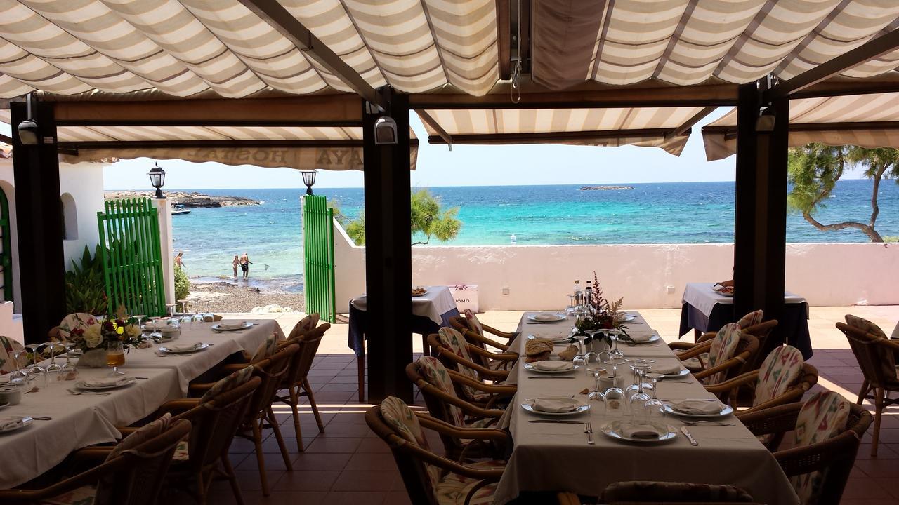 Hostal Restaurante Playa Colonia de Sant Jordi Екстер'єр фото