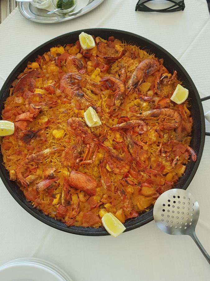 Hostal Restaurante Playa Colonia de Sant Jordi Екстер'єр фото
